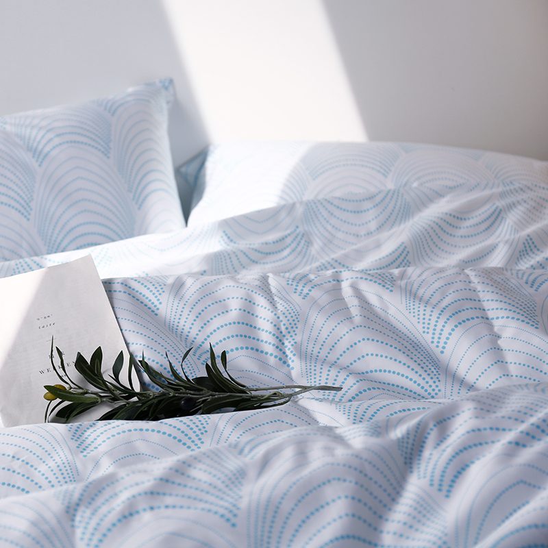 4 Piece Printed Bedding Set