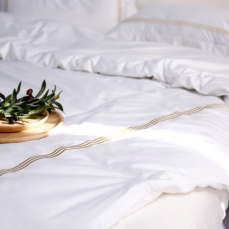 Hotel Bedding Set
