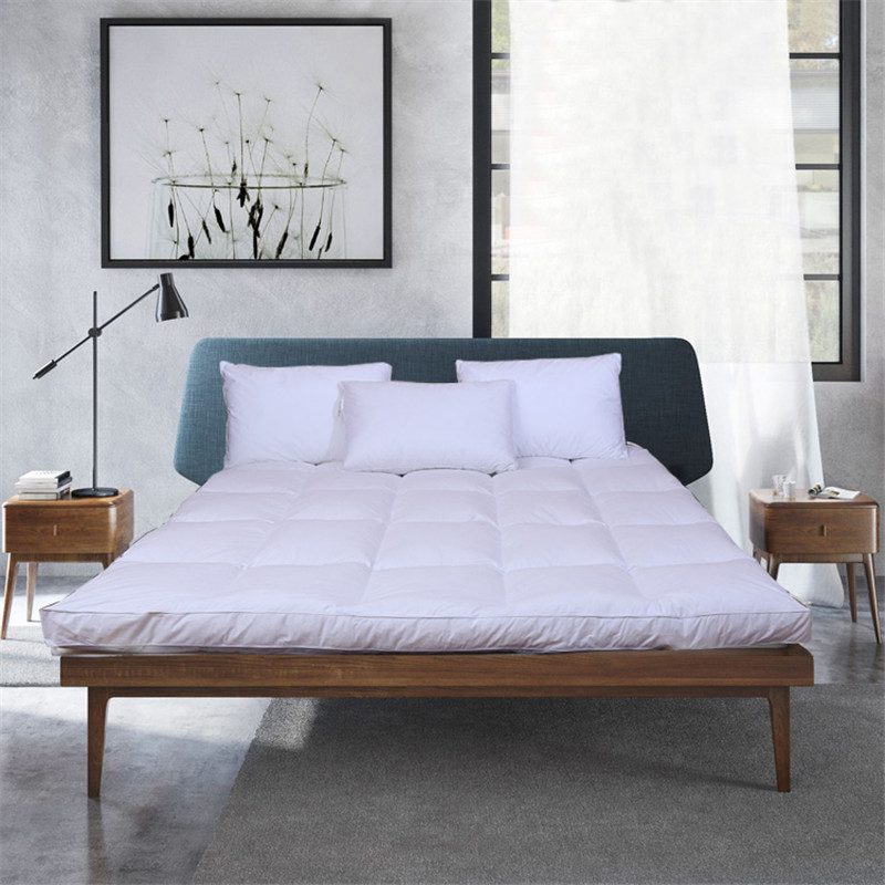 Down Alternative Mattress Topper